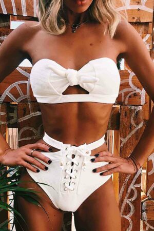 Beyaz Bağcık Detaylı Fiyonk Kesim Yüksek Bel Desteksiz Bikini Takımı MS4126