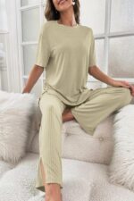 Mint Yeşili Yırtmaç Detaylı Pijama Takımı 7017-S