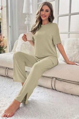 Mint Yeşili Yırtmaç Detaylı Pijama Takımı 7017-S